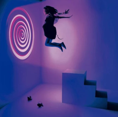Higashi no Eden - ED: "Futuristic Imagination"
